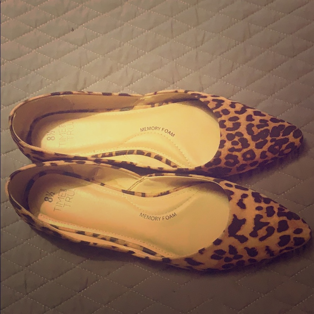 leopard print flats